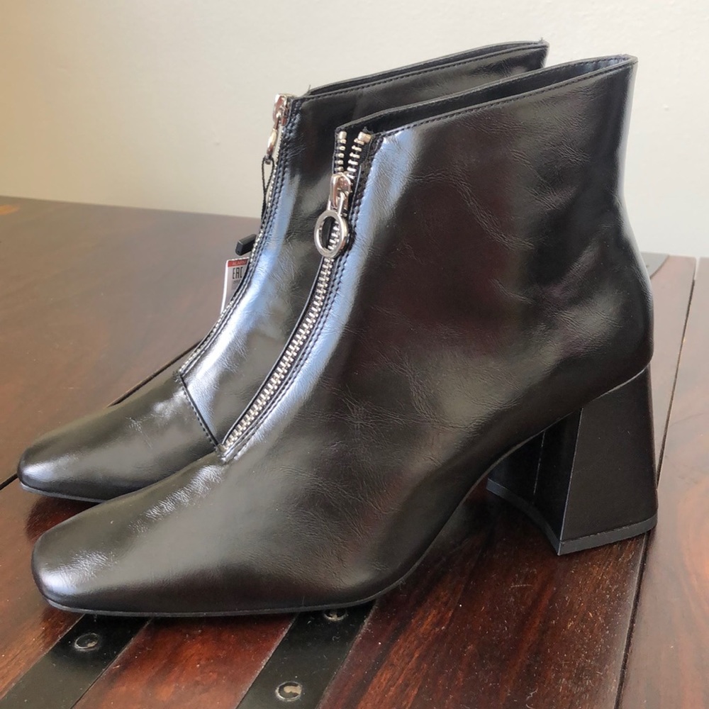 NWT Zara Black Boots with Zipper
